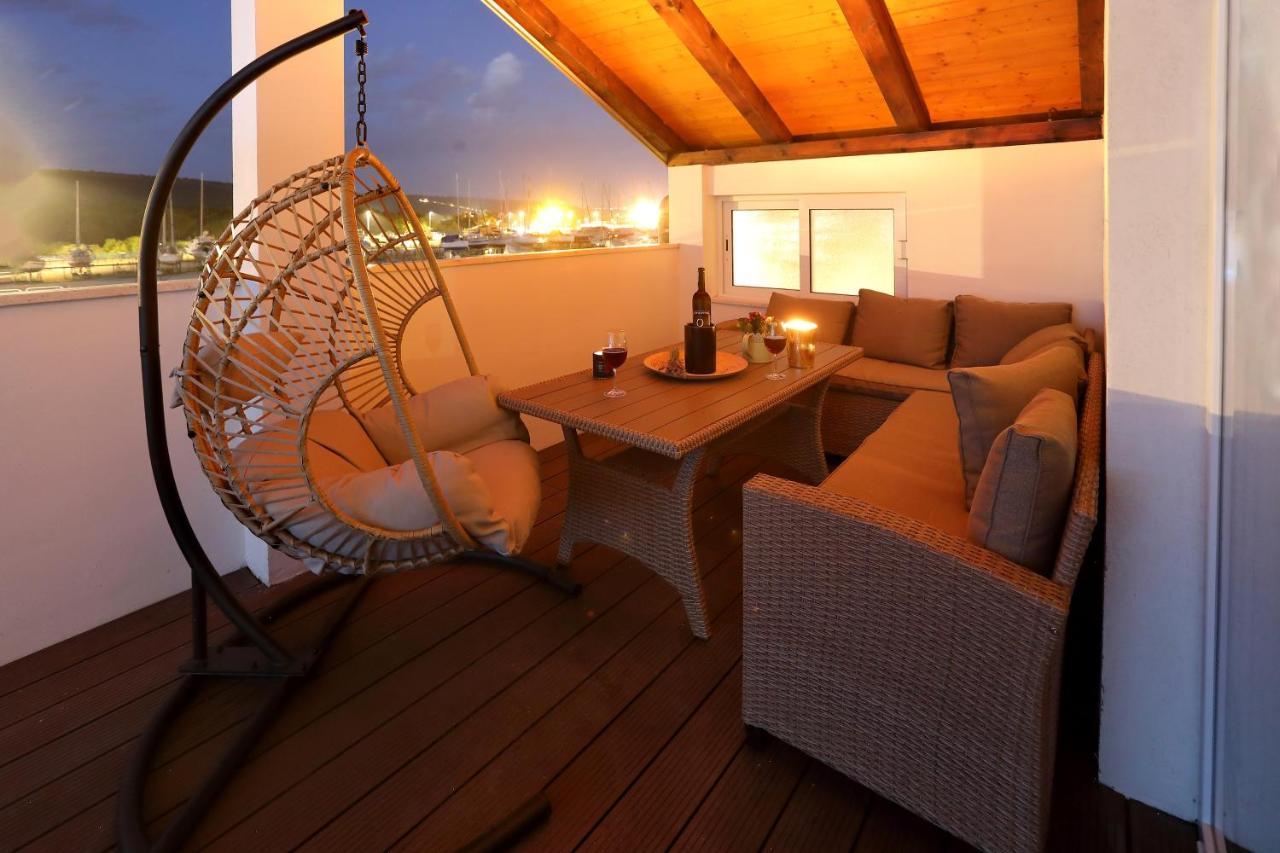 Luxury Apartments Monika Near The Sea With Private Parking Bibinje Kültér fotó