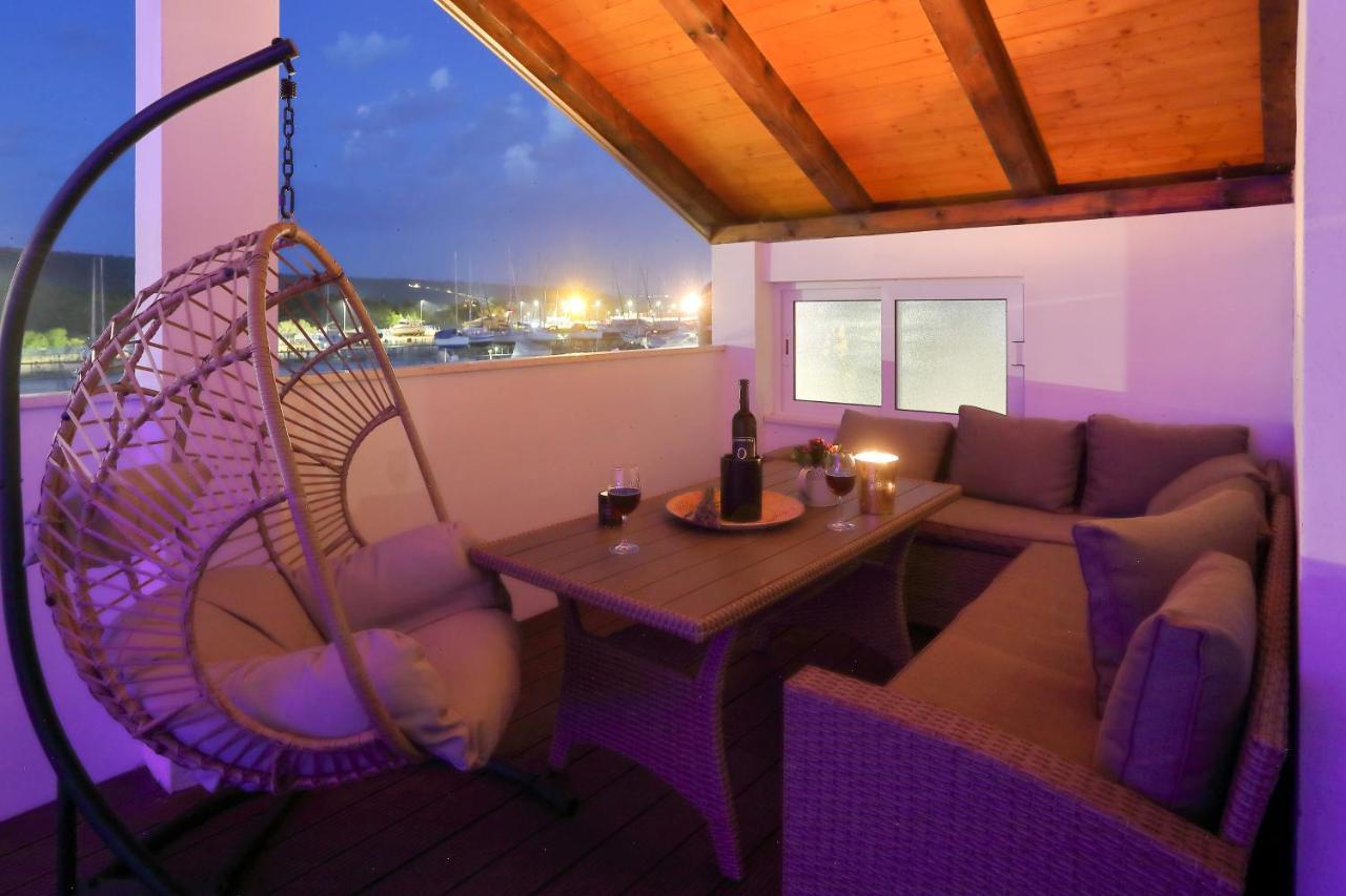Luxury Apartments Monika Near The Sea With Private Parking Bibinje Kültér fotó
